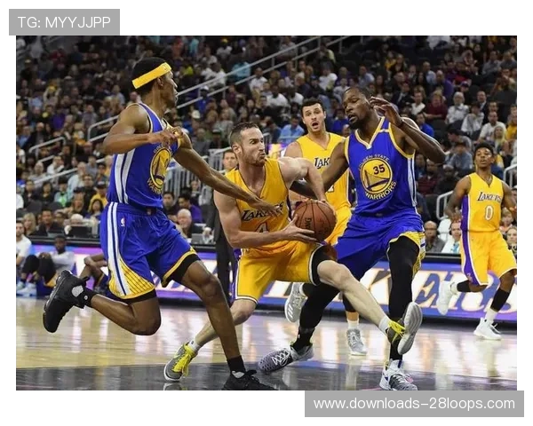 太阳老板伊什比亚名人赛命中关键中投，名记Shams四投零中遭调侃