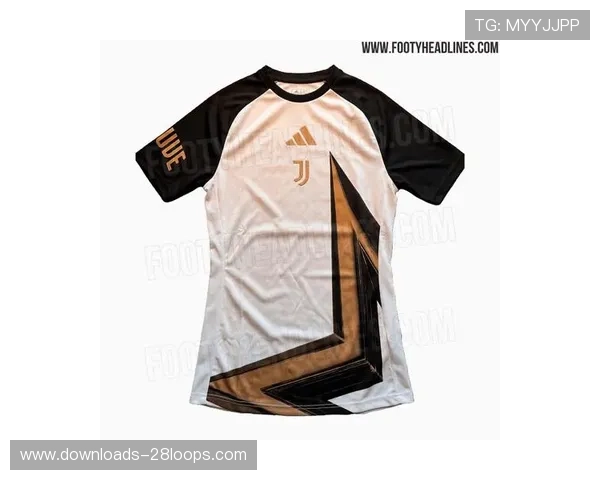 尤文图斯新赛季第四球衣曝光：横条纹复刻96-97热身服设计